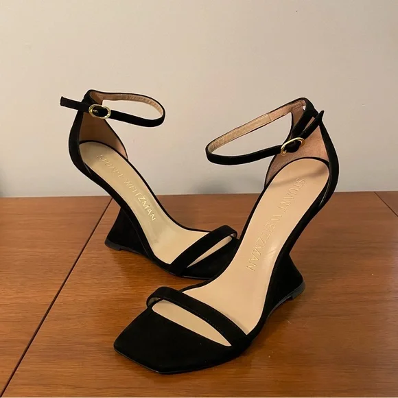 Stuart Weitzman Nudistrebel Sculptural Heel in Black Suede - Size 8 - Picture 2 of 11